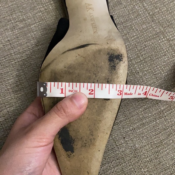 🎄🎄🎄🎉Anne Klein tuxedo black heels🖤 - Picture 8 of 10